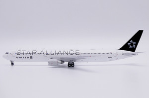 JC Wings United Airlines Boeing 767-400ER "Star Alliance" Reg: N76055 With Antenna LH4368 1:400