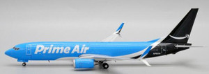 JC Wings Amazon Prime Air Boeing 737-800(BCF) Reg: N7933A "Flaps Down" With Stand EW2738007A 1:200