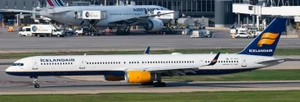 JC Wings Icelandair Boeing 757-300 Reg: TF-FIX With Antenna XX40459 1:400