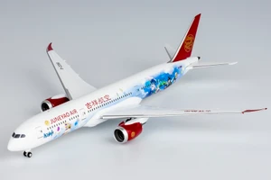 NG Models Juneyao Airlines 787-9 Dreamliner Genshin B-209R DKH006 1:400