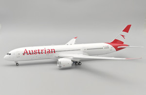Inflight200 Austrian Airlines Boeing 787-9 Dreamliner OE-LPM with stand IF789OE0425 1:200 Inflight200 Austrian Airlines Boeing 787-9 Dreamliner OE-LPM with stand IF789OE0425 1:200