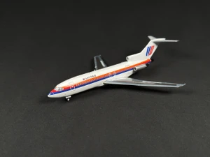 United Airlines B727-100 Saul Bass livery N7001U G2UAL948 1:200 (REPAIRED WING)
