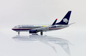 JC Wings Aeromexico Boeing 737-700 "GO VISA" N784XA "Flaps Down" XX20190A Scale 1:200