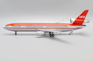 JC Wings LTU McDonnell Douglas MD-11 D-AERZ LH2312 Scale 1:200