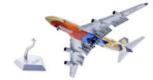HX Models Singapore Airlines Boeing 747-400 9V-SPL "Tropical" Flaps-Down Version B615301F 1:400 HX Models Singapore Airlines Boeing 747-400 9V-SPL "Tropical" Flaps-Down Version B615301F 1:400