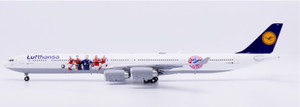 JC Wings Lufthansa Airbus A340-600 "OC""FC Bayern München" Reg: D-AIHK With Stand XX20689 Scale 1:200