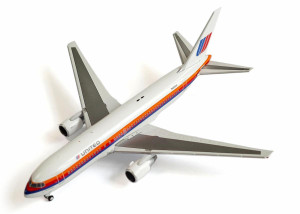 HOUSE LIVERY BOEING 767-200 Reg: N767BA V1-400016 Scale 1:400