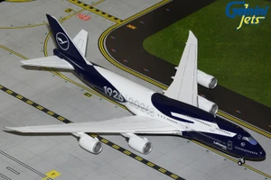 Lufthansa Boeing 747-8 Reg: D-ABYN G2DLH1513 Scale 1:200