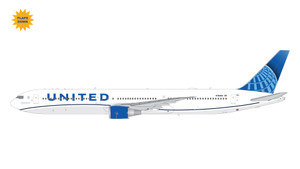Gemini200 United Airlines Boeing 767-300ER N76064 (flaps down) G2UAL1445F 1:200