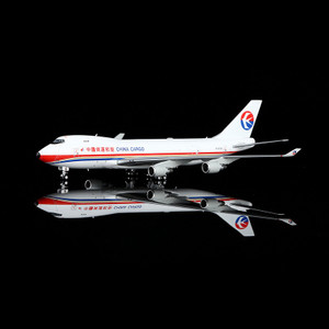 YY Wings AIR CHINA CARGO B-2428 YY74413 Scale 1:400