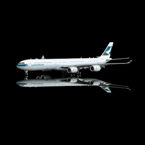 YY Wings Cathay Pacific Airways A340-600 B-HQB "Flaps Down" YY34604F Scale 1:400