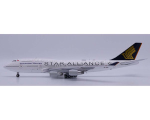 Singapore Airlines Boeing 747-400 "Star Alliance" Reg: 9V-SPP XX40701 Scale 1:400