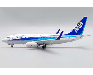 All Nippon Airways Boeing 737-700 "Farewell 737-700" Reg: JA06AN EW2737008 Scale 1:200