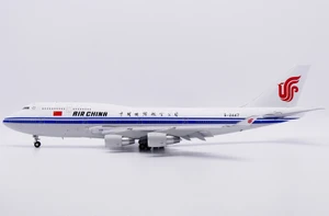 Air China Boeing 747-400 Reg: B-2447 (Flaps Down) LH2530A 1:200