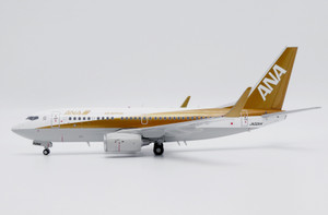 JC Wings ANA All Nippon Airways Boeing 737-800 Reg: JA90AN With