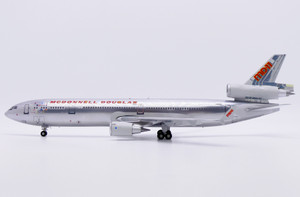 SQ Wings SWISS McDonnell Douglas MD-11 Reg: HB-IWE L2213 1:200