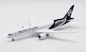 Inflight200 Air New Zealand Boeing 787-9 Dreamliner ZK-NZN IF789NZ1120 1:200