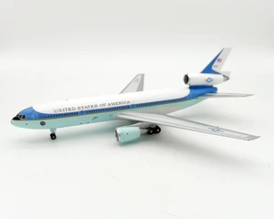 Inflight200 USAF C-10 11030 with stand and collector coin IFDC10AF1 1:200