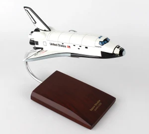 Space Shuttle Enterprise Orbiter Model – E87020 1:200 Scale