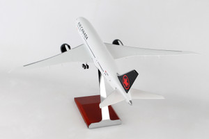 SKYMARKS AIR CANADA 787-8 1/100 W/WOOD STAND & GEAR NEW LIVE SKYMARKS AIR CANADA 787-8 1/100 W/WOOD STAND & GEAR NEW LIVE