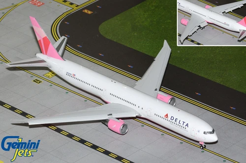 Gemini200 Delta Air Lines Boeing 767-400ER Reg: N845MH G2DAL1451F Scale 1:200 (Flaps Down)