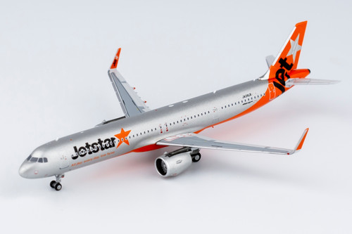 NG Models Jetstar Airways A321neo JA26LR 13052 1:400