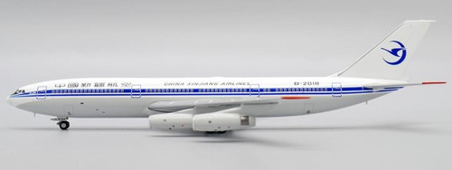 JC Wings China Xinjiang Airlines Ilyushin Il-86 B-2018 LH4CXJ289 1:400