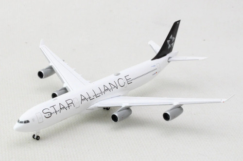 Herpa Lufthansa A340-300 Star Alliance HE536851 1:500