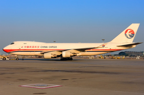 Phoenix Models China Cargo Airlines B747-400F B-2428 PH4CKK2475 1:400