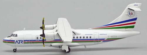 JC Wings House Color ATR 42-300 F-WEGA LH2ATR233 1:200