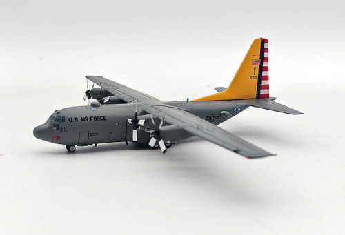 航空機・ヘリコプター GEMINI LOCKHEED C-130J ZH886 1/200 Amazon.com: GeminiJets GMLFT119 Luftwaffe Lockheed C-130J