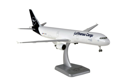 HOGAN WINGS 1:200 Products - Airline Museum