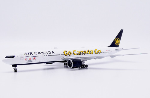 JC Wings Air Canada Boeing 777-300ER "Go Canada Go" Reg: C-FITW With Antenna XX40258 1:400