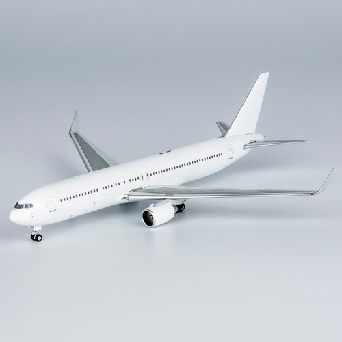 NG Models Blank Model 767-300ER/w CF6 engines 17000 1:400
