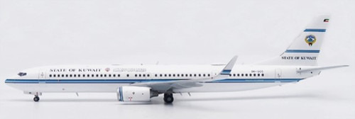 JC Wings State of Kuwait Boeing 737-900ER Reg: 9K-GCC With Stand XX20232 1:200