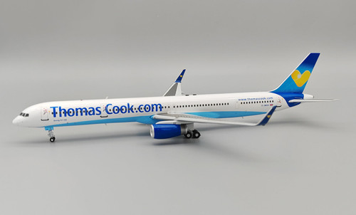InFlight200 Thomas Cook Airlines Boeing 757-300 G-JMAA with stand IF753MY1223A 1:200