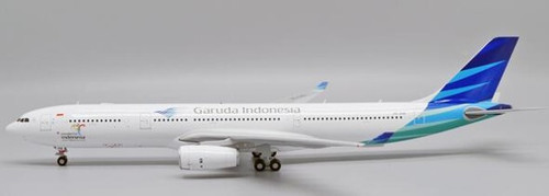 JC Wings Garuda Indonesia Airbus A330-300 Reg: PK-GHA With Stand LH2271 1:200