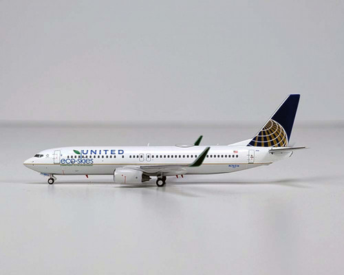 Panda Models United Airlines B737-824 N76516 C0032 1:400