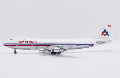 JC Wings American Airlines Boeing 747-100 "White+Polished" Reg: N743PA With Stand XX20292 1:200