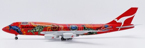 JC Wings Qantas Boeing 747-400 "Wunala with GE engine" Reg: VH-OEJ With Stand XX20377 Scale 1:200