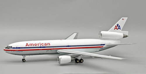 InFlight200 American Airlines McDonnell Douglas DC-10-10 N912WA Polished with stand IF101AA0725P Scale 1:200