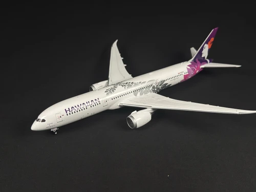 Hawaiian Airlines B787-9 N780HA G2HAL1051 1:200 (REPAIRED ELEVATOR)