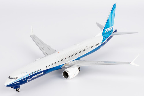 NG Model The Boeing Company 737 MAX 10 N27752 with stand 95006 Scale 1:200