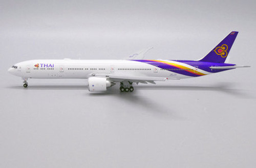 JC Wings Thai Boeing 777-300ER HS-TTA "Flaps Down" XX4899A Scale 1:400