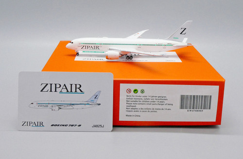JC Wings Zip Air Boeing 787-8 Dreamliner JA825J "Flaps Down" EW4788005A Scale 1:400
