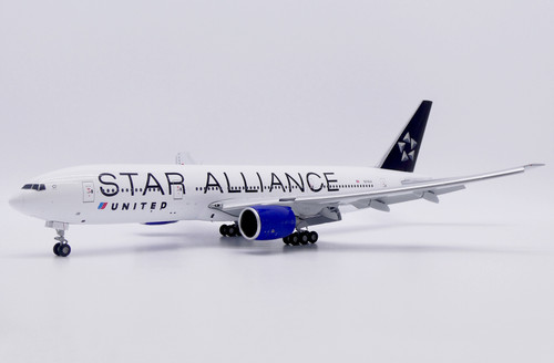 JC Wings United Airlines Boeing 777-200ER "Star Alliance" N218UA "Flaps Down" XX20285A Scale 1:200