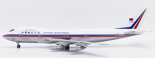 JC Wings China Airlines Boeing 747-200 "OC, Polished" Reg: B-1886 With Stand XX20534 Scale 1:200