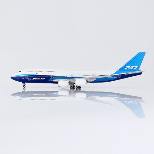 Boeing Company B747-8 Blue "House livery"  B631003 1:400