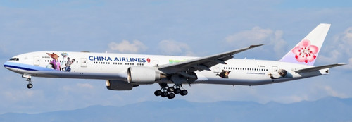 JC Wings China Airlines Boeing 777-300ER "special livery" Reg: B-18055 "Flaps Down" With Antenna XX40841A Scale1:400