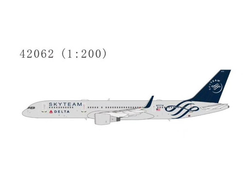 NG Models Delta Air Lines Boeing 757-200 SkyTeam Livery Reg: N717TW 42062 Scale 1:200